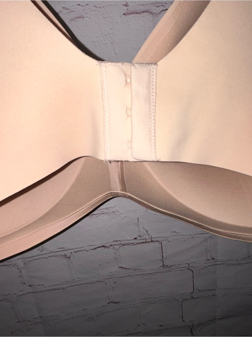Soma Vanishing 360 Wireless Bra size 44G - Picture 6 of 8